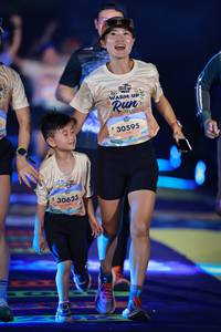 BIB: 
                            <button type="button" onclick="openModal(25218486)" class="btn btn-primary btn-sm float-right btn-popup" data-toggle="modal" data-target=".modal-high-quality">
                        <i class="fas fa-shopping-cart"></i> Add to Cart
                    </button>
                                            <button type="button" onclick="isThisMe(25218486, true)" class="btn btn-success btn-sm float-right btn-popup btn-isme hidden" data-toggle="tooltip" data-placement="bottom" title="นี่คือรูปของคุณใช่ไหม คลิกที่นี่เพื่อเอาเข้าอัลบั้ม">
                        <i class="fas fa-plus"></i> Add to album
                    </button>
                    <button type="button" onclick="isThisMe(25218486, false)" class="btn btn-warning btn-sm float-right btn-popup btn-isnotme hidden">
                        <i class="fas fa-ban"></i> Remove from album
                    </button>